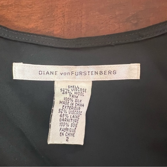DIANE VON FURSTENBERG Sleeveless Shift Wool Blend Dress Black Silk Ruffle Trim 2 - Picture 9 of 11